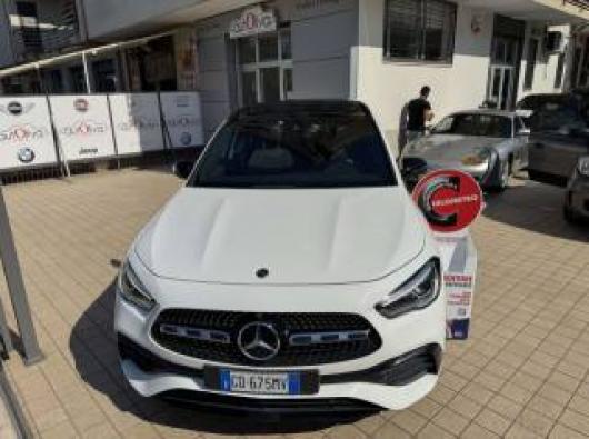 usato MERCEDES GLA 200