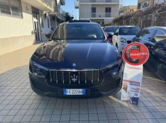 usato MASERATI Levante
