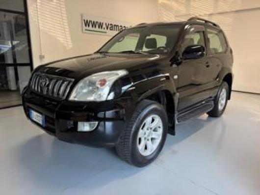 usato TOYOTA Land Cruiser