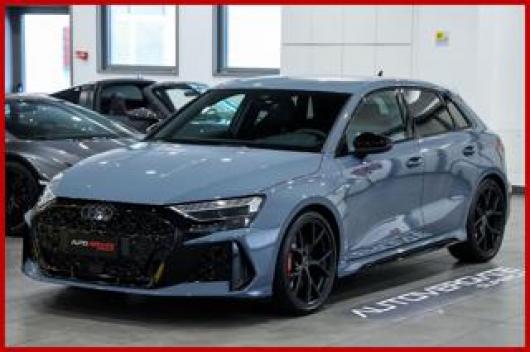 nuovo AUDI RS3