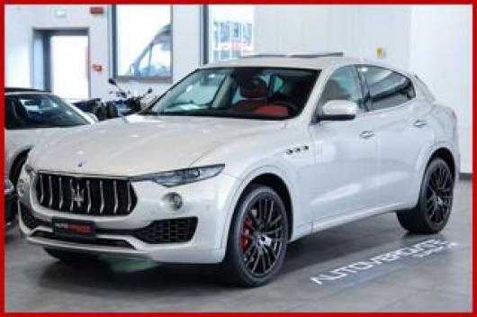 usato MASERATI Levante