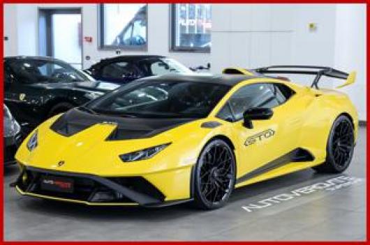 nuovo LAMBORGHINI Huracan