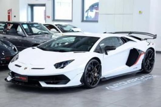 usato LAMBORGHINI Aventador