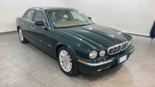 usato JAGUAR XJ8