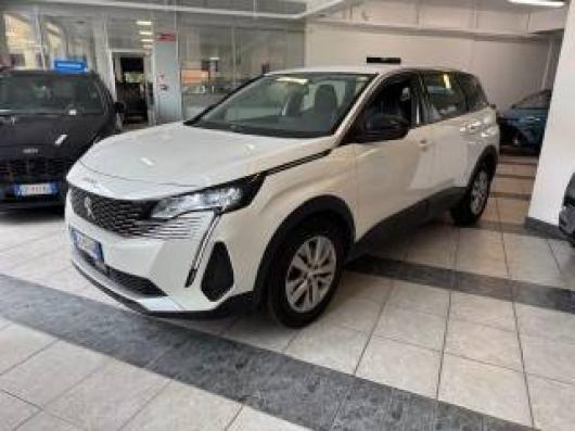 usato PEUGEOT 5008