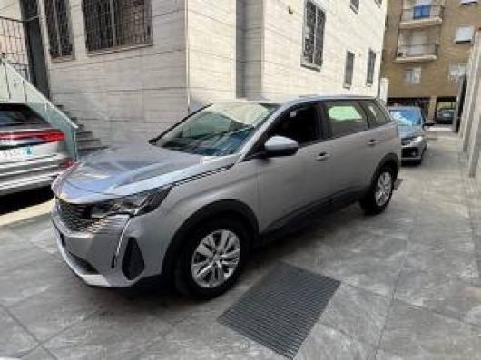 usato PEUGEOT 5008
