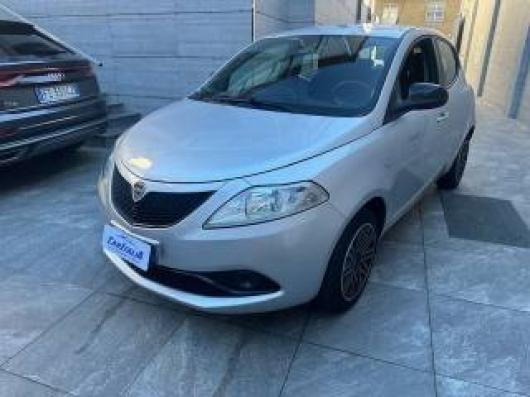Ypsilon