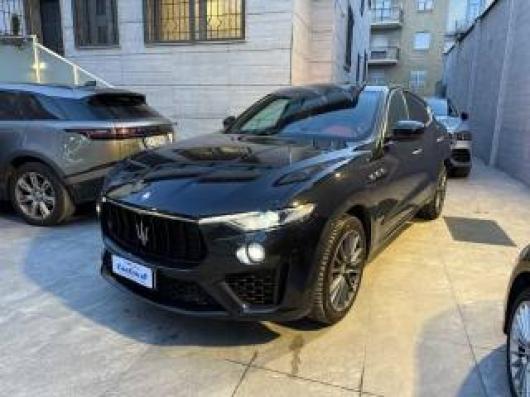 usato MASERATI Levante