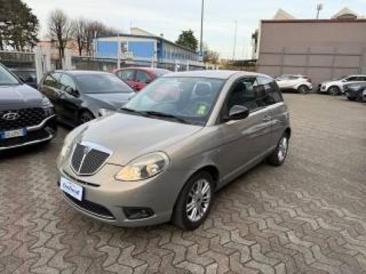 usato LANCIA Ypsilon