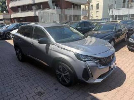 usato PEUGEOT 3008
