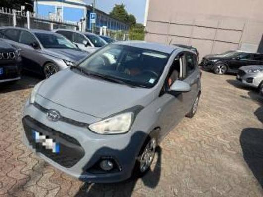 i10