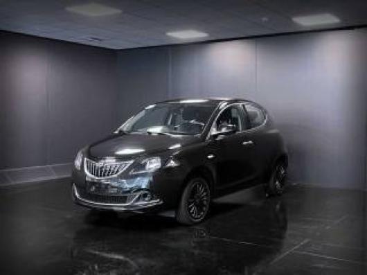 usato LANCIA Ypsilon