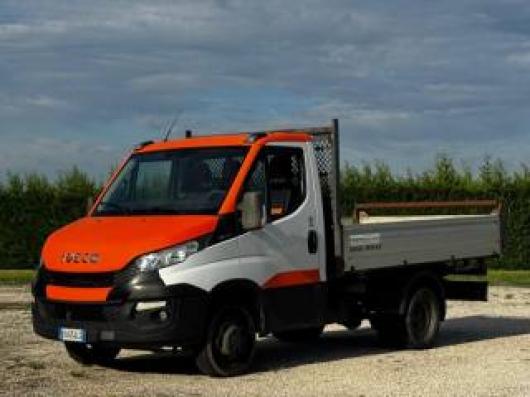 usato IVECO Daily