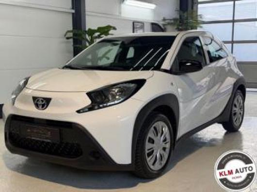 usato TOYOTA Aygo X