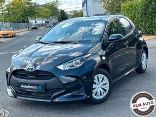 usato TOYOTA Yaris