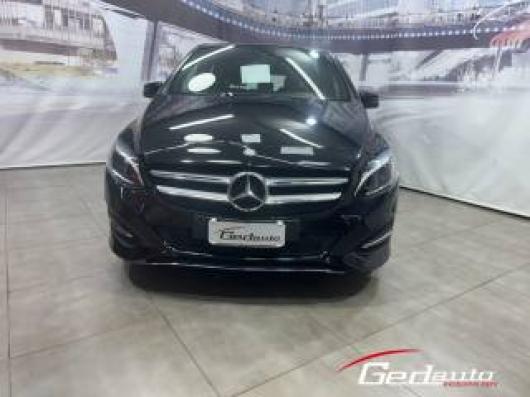 usato MERCEDES B 180
