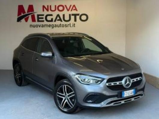usato MERCEDES GLA 200