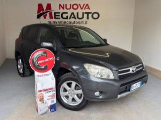 usato TOYOTA RAV 4