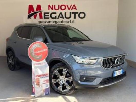 usato VOLVO XC40