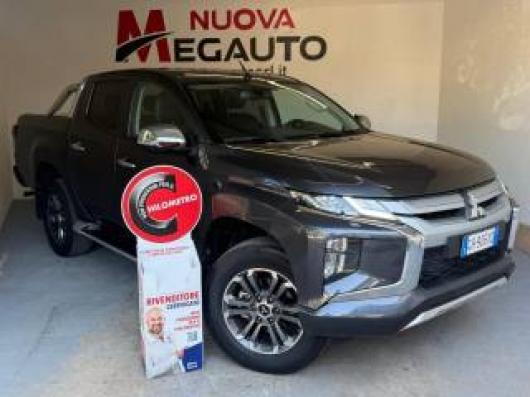 usato MITSUBISHI L200