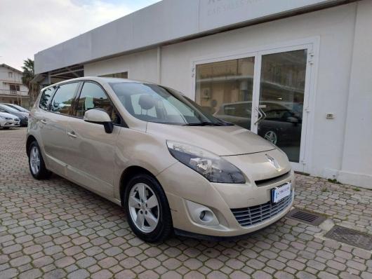 usato RENAULT ScÃ©nic