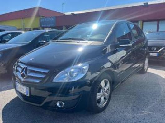 usato MERCEDES B 180