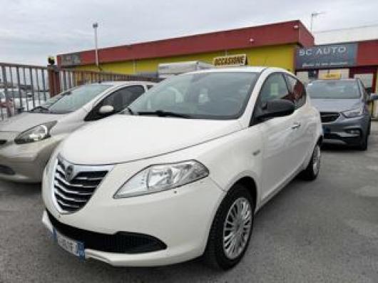 usato LANCIA Ypsilon