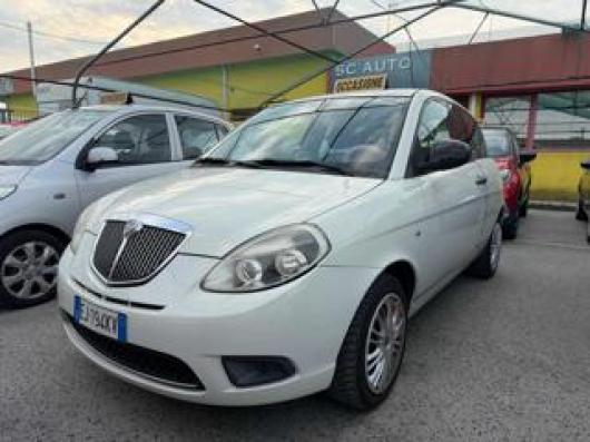 usato LANCIA Ypsilon