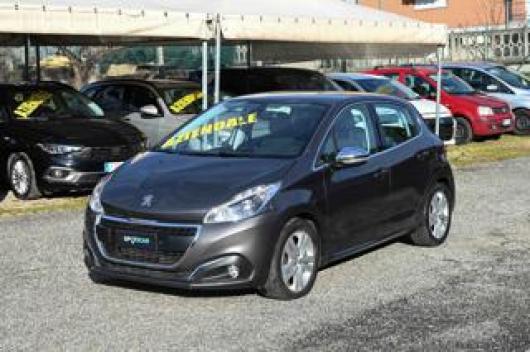 usato PEUGEOT 208