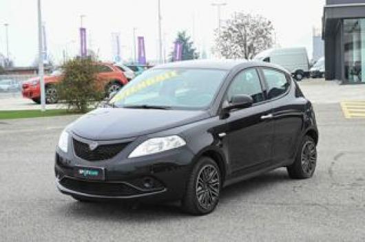 usato LANCIA Ypsilon