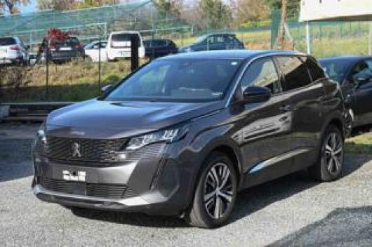 usato PEUGEOT 3008