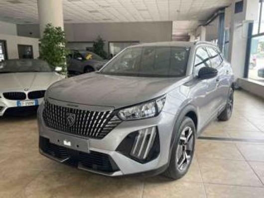 usato PEUGEOT 2008