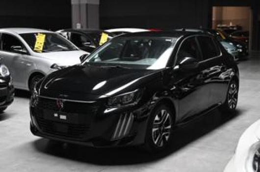 usato PEUGEOT 208
