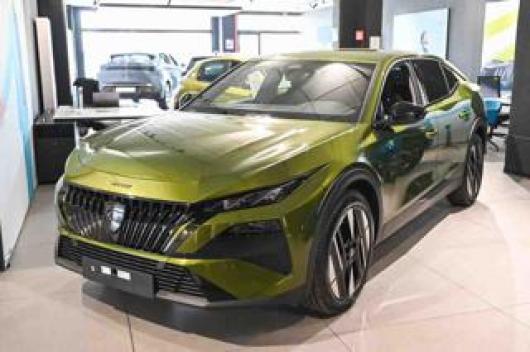 nuovo PEUGEOT 408