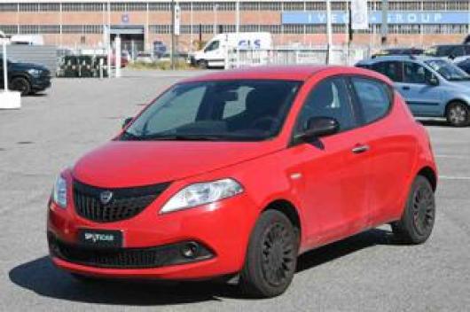usato LANCIA Ypsilon