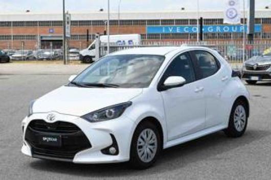 usato TOYOTA Yaris