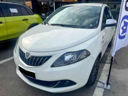 usato LANCIA Ypsilon