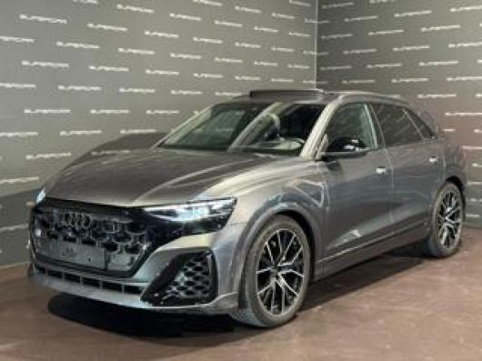 usato AUDI Q8