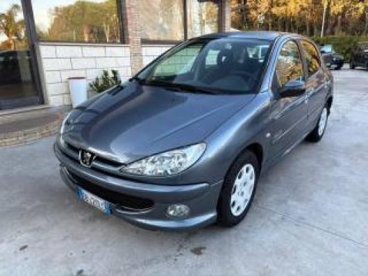 usato PEUGEOT 206