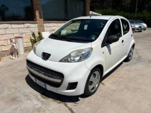 usato PEUGEOT 107