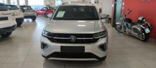 Km 0 VOLKSWAGEN T Cross