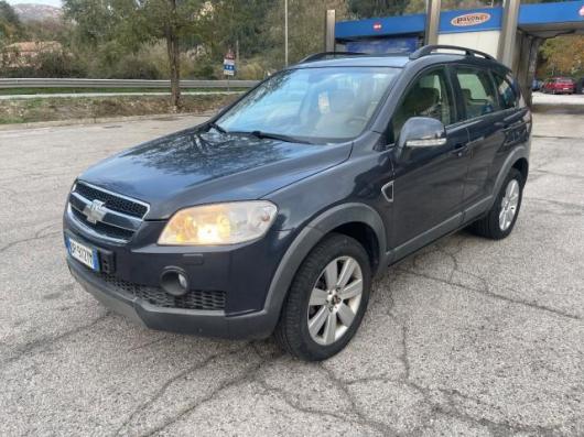 usato CHEVROLET Captiva