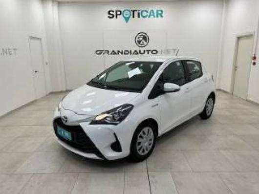usato TOYOTA Yaris