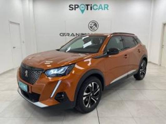 usato PEUGEOT 2008