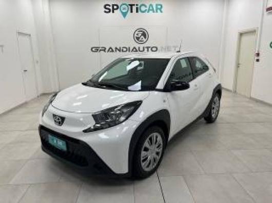 usato TOYOTA Aygo X