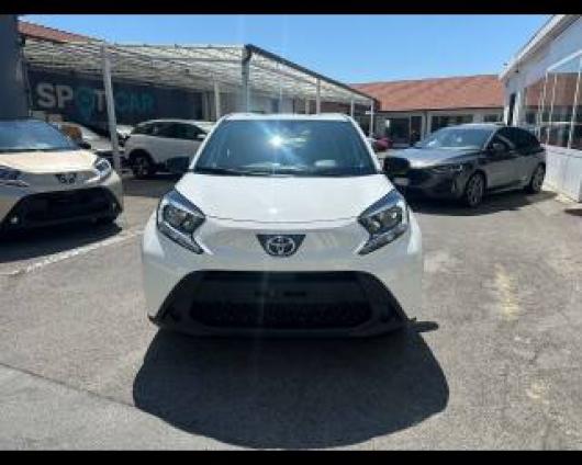 Km 0 TOYOTA Aygo X