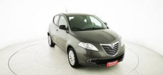 usato LANCIA Ypsilon
