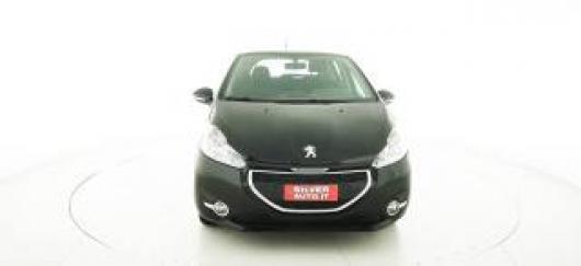 usato PEUGEOT 208