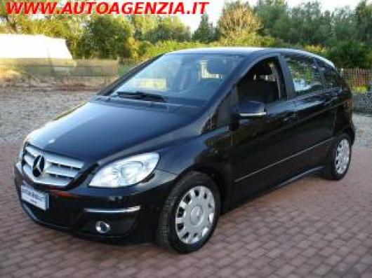 usato MERCEDES B 180