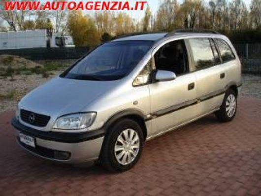 usato OPEL Zafira